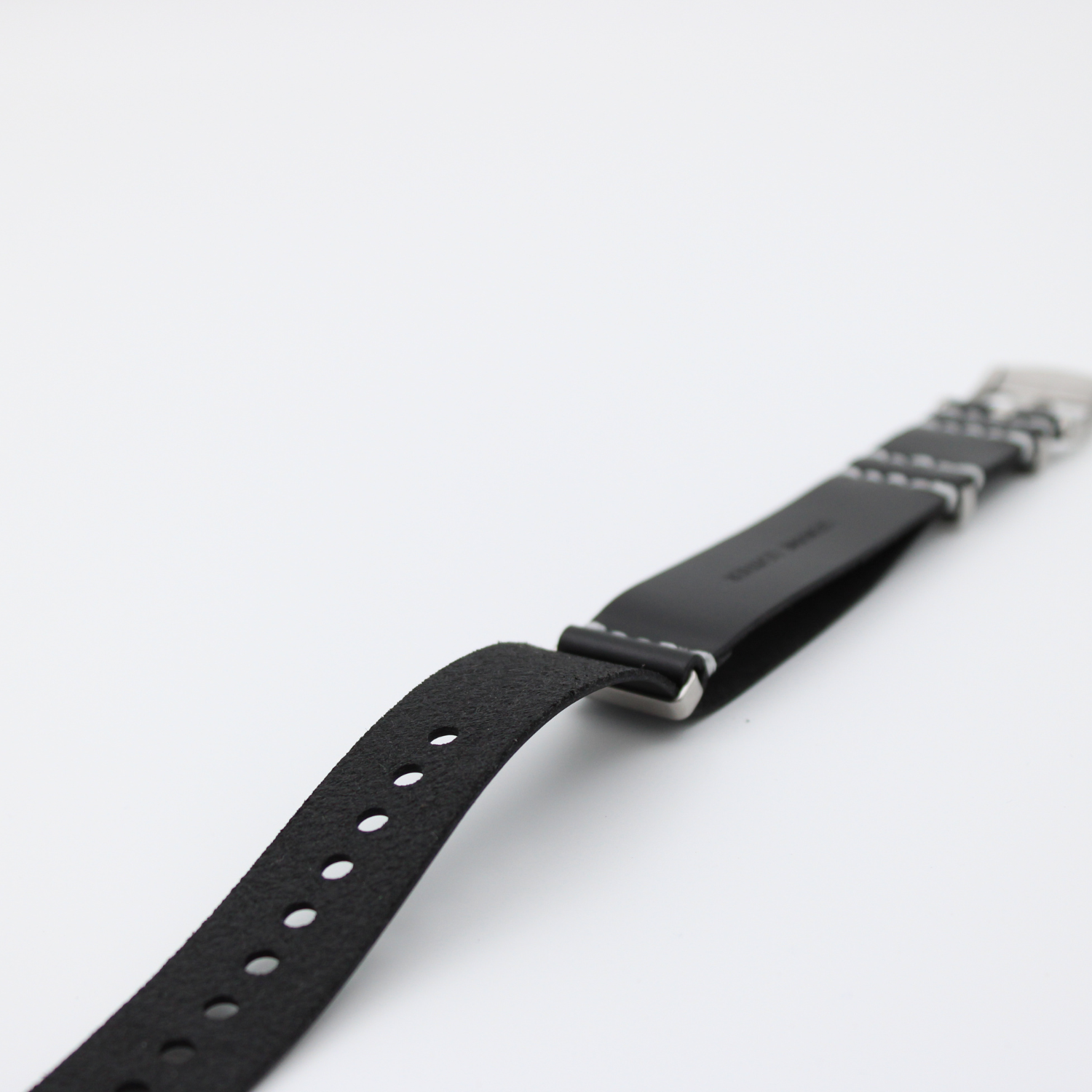 Nato strap i skinn svart