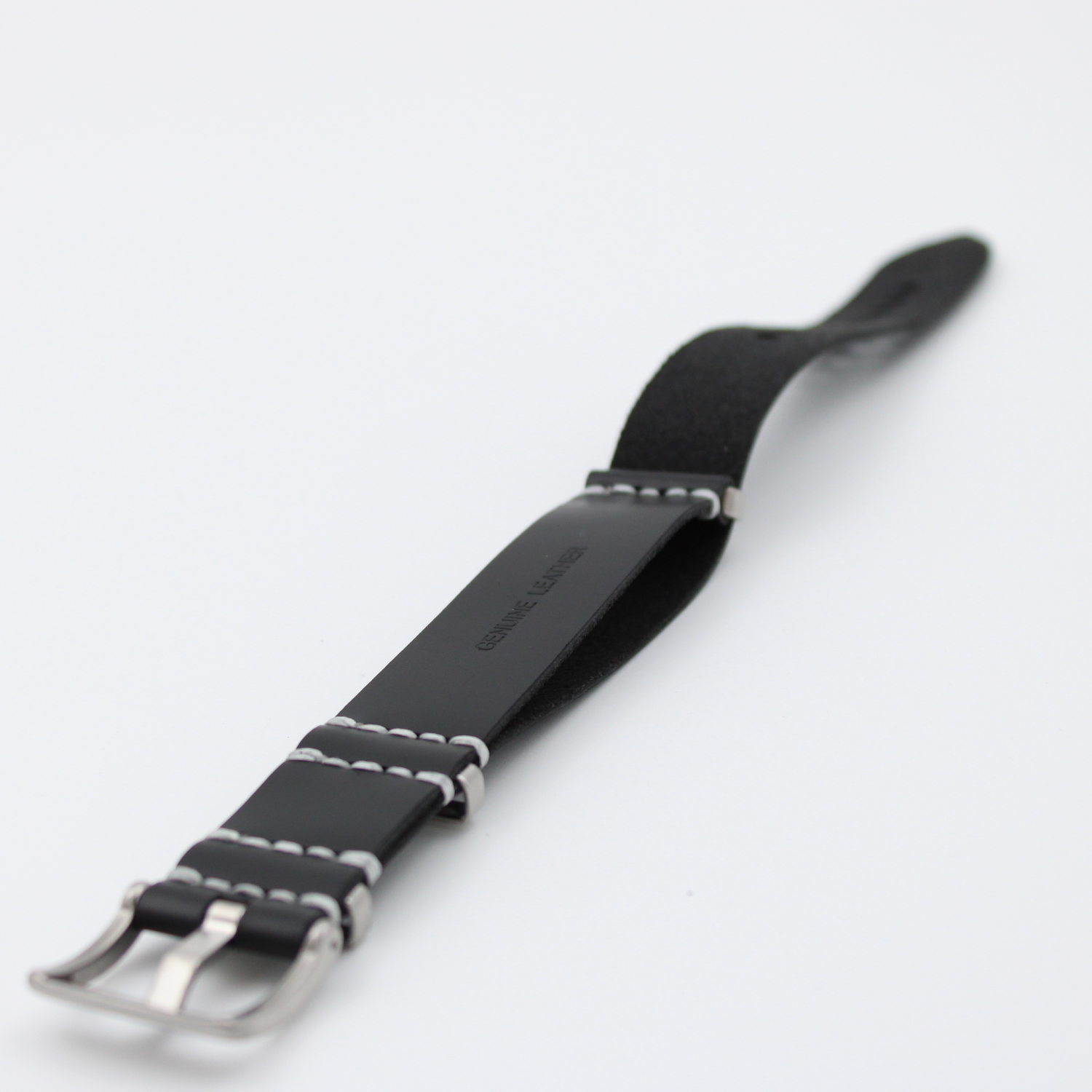 Nato strap i skinn svart